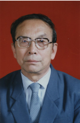 赵 琨