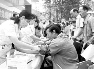 四川省广元市中医院组织免费健康体检