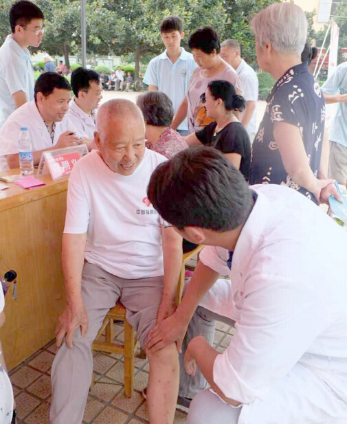 河南中医学院开展了为期10天的义诊活动
